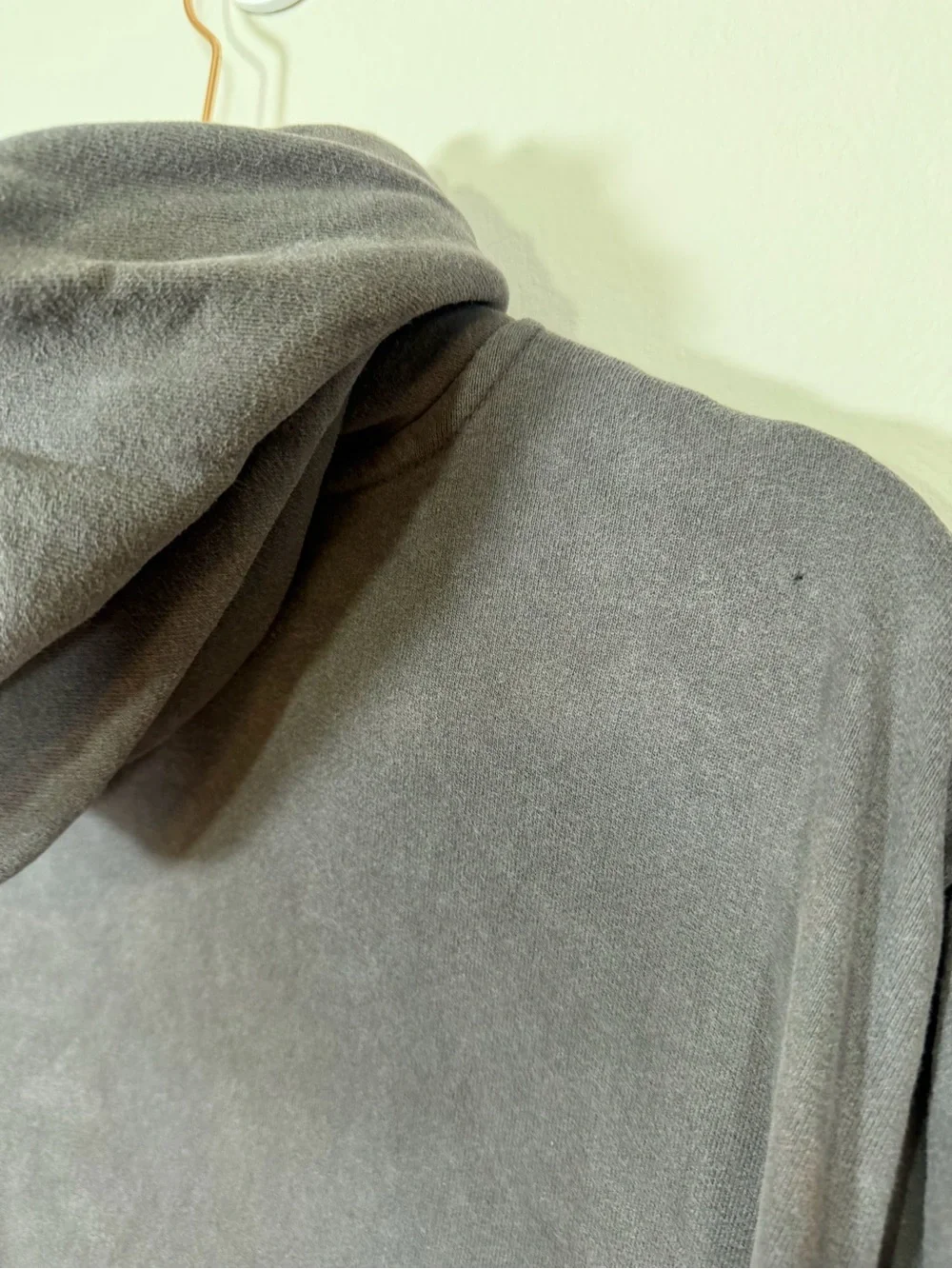 The North Face Sweatshirt Gray Hoodie Yellow Logo Heavy Outdoor Pullover Men M